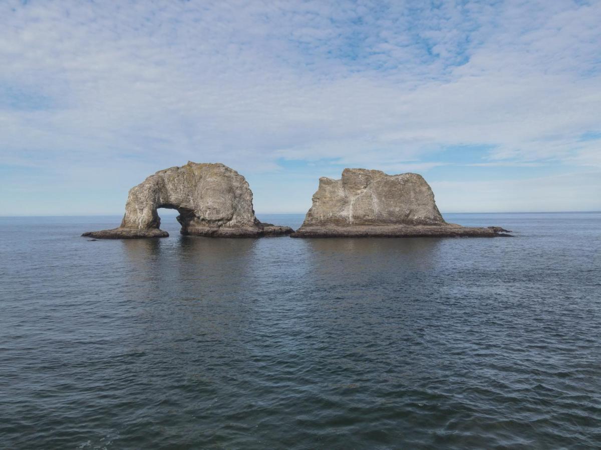 Rockaway Beach Vibes,Waterfront Oceanfront Rockaway Beach House Near Downtown,Wifi, Washer Dryer Zewnętrze zdjęcie