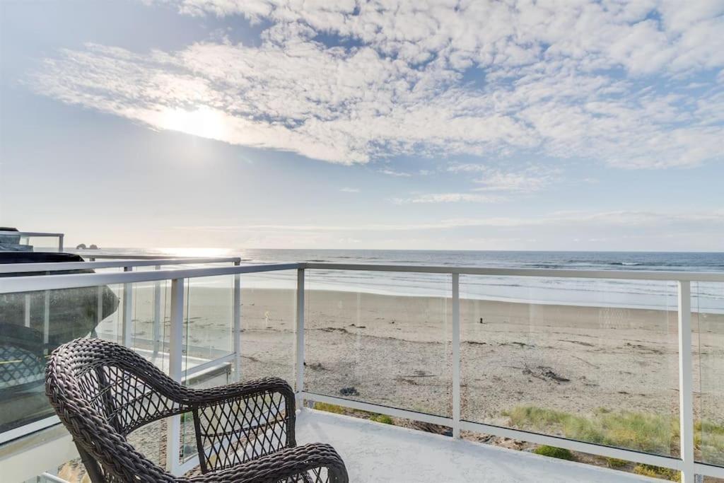 Rockaway Beach Vibes,Waterfront Oceanfront Rockaway Beach House Near Downtown,Wifi, Washer Dryer Zewnętrze zdjęcie
