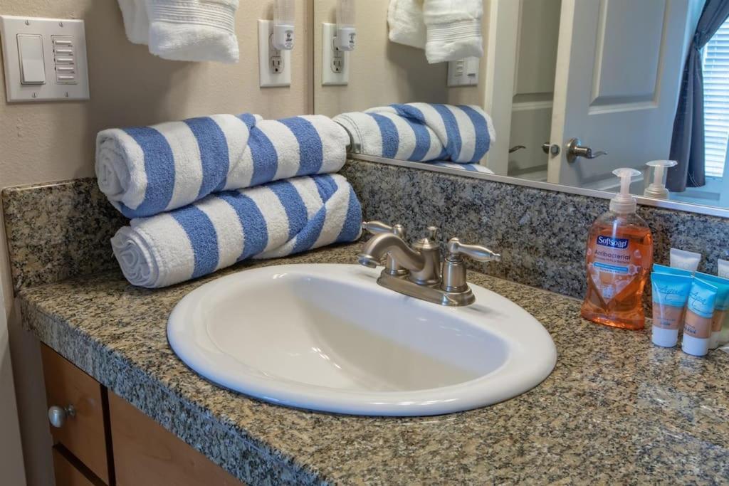 Rockaway Beach Vibes,Waterfront Oceanfront Rockaway Beach House Near Downtown,Wifi, Washer Dryer Zewnętrze zdjęcie